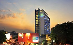 Holiday Inn Express Surabaya Centerplaza